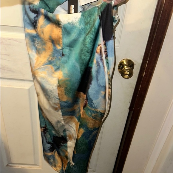 FASHION NOVA NWT Size M Gossip Girl Satin Midi Dress. Teal/combo - Picture 4 of 10